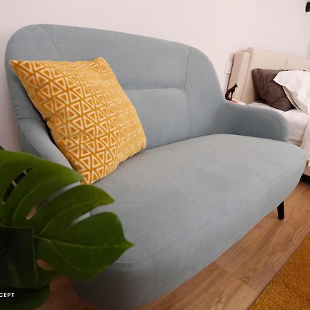 Bright & Relaxing Stay Studio Bukares Bagian luar foto