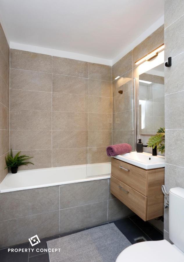 Bright & Relaxing Stay Studio Bukares Bagian luar foto